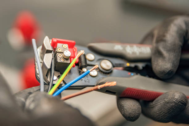 Best Ceiling Fan Installation Electrician  in Lancaster, OH